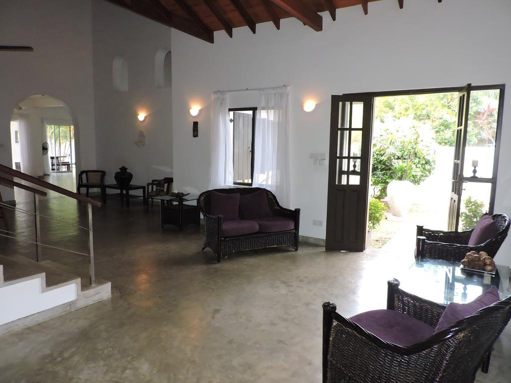 The Lagoon Villa Kurana Katunayaka Kültér fotó
