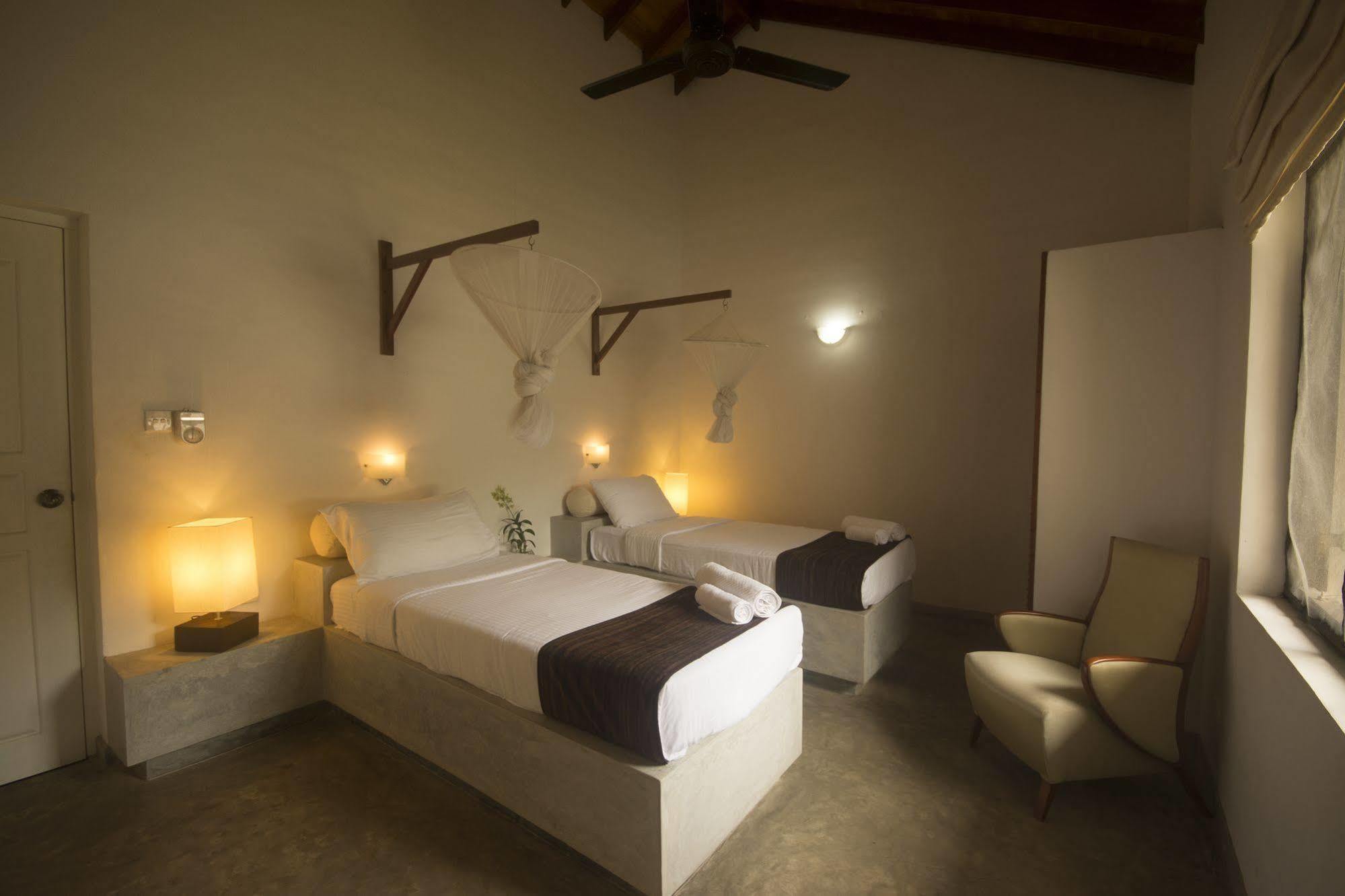 The Lagoon Villa Kurana Katunayaka Kültér fotó